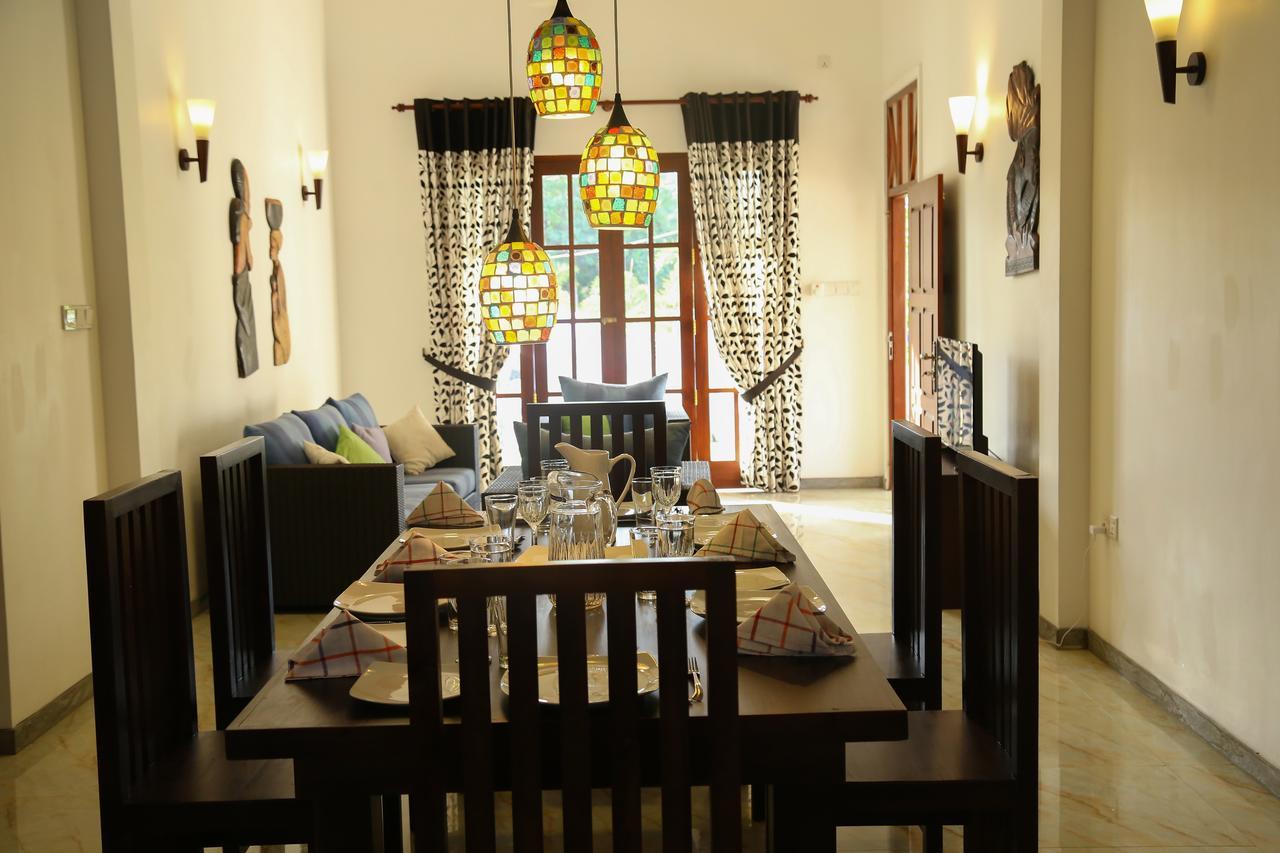 Sithi Villa Hikkaduwa Buitenkant foto
