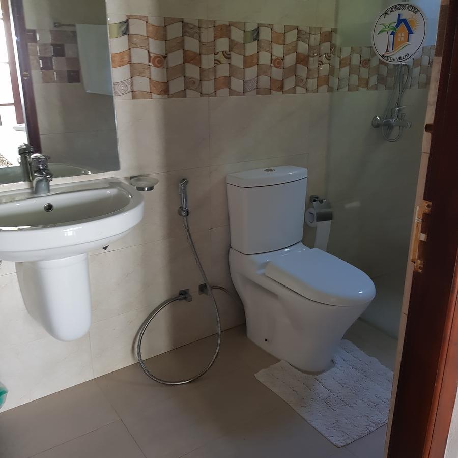Sithi Villa Hikkaduwa Buitenkant foto