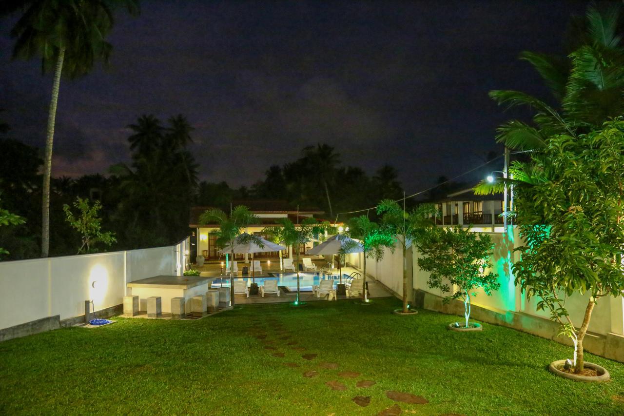 Sithi Villa Hikkaduwa Buitenkant foto