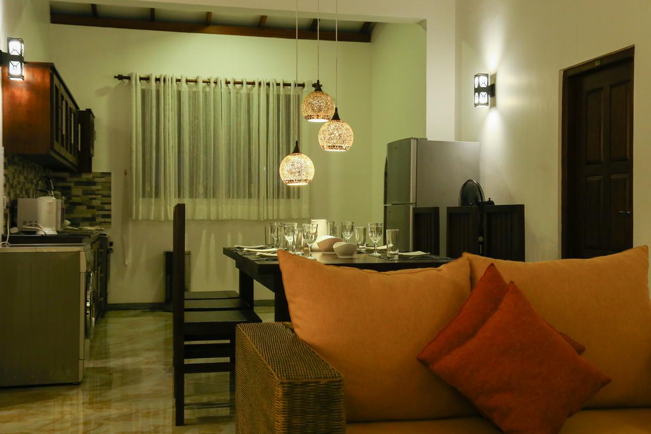 Sithi Villa Hikkaduwa Buitenkant foto