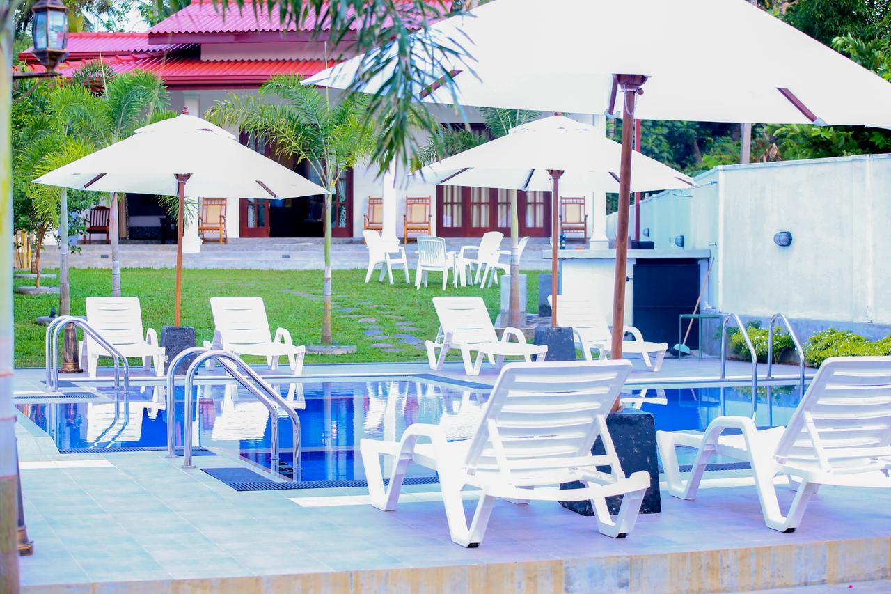 Sithi Villa Hikkaduwa Buitenkant foto